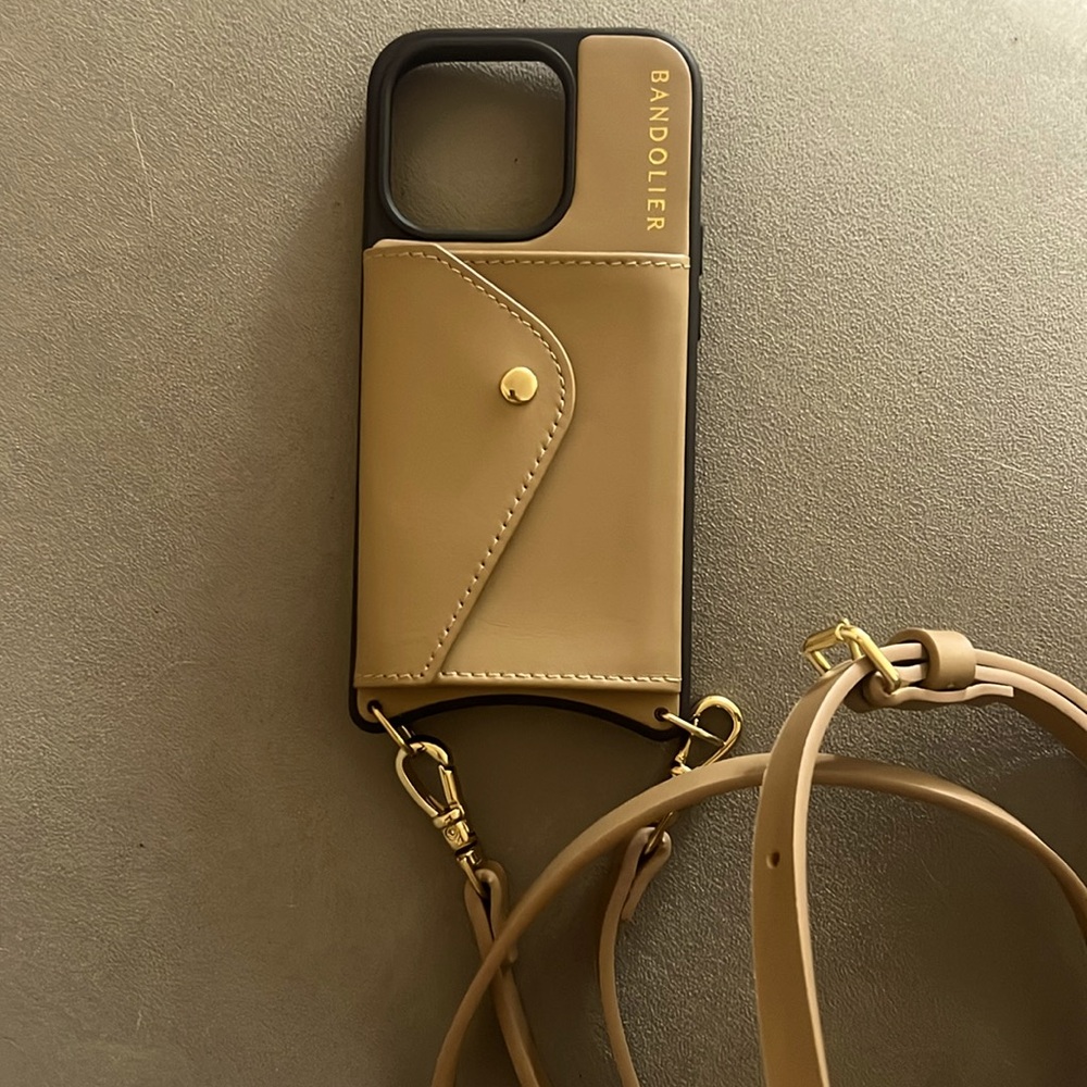 Bandolier Tan *New* DONNA Crossbody iPhone 15 Pro Case Tan/Gold w/strap